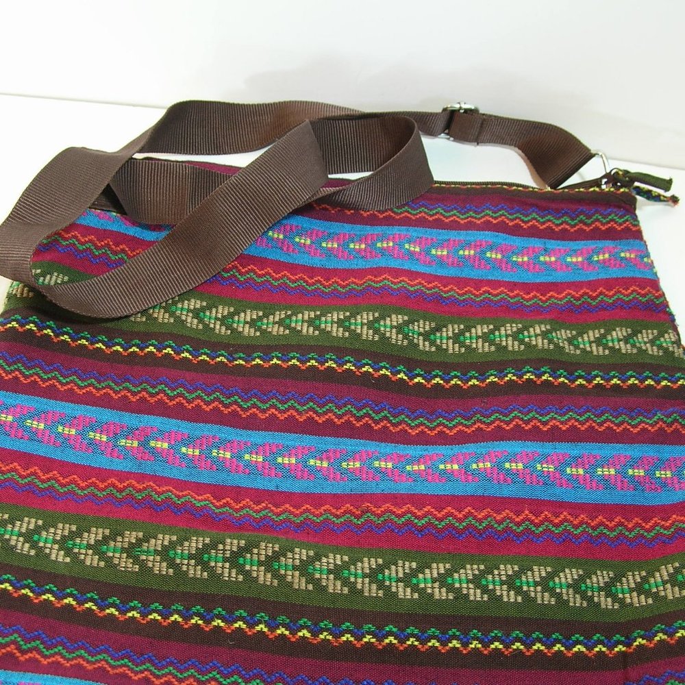 Boho Multicolored Shoulder Bag - Picture 4 of 7